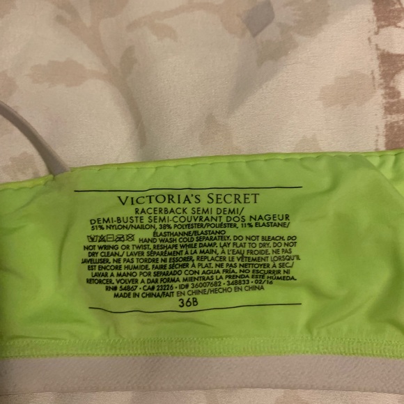 Victoria’s Secret bra - Picture 2 of 2